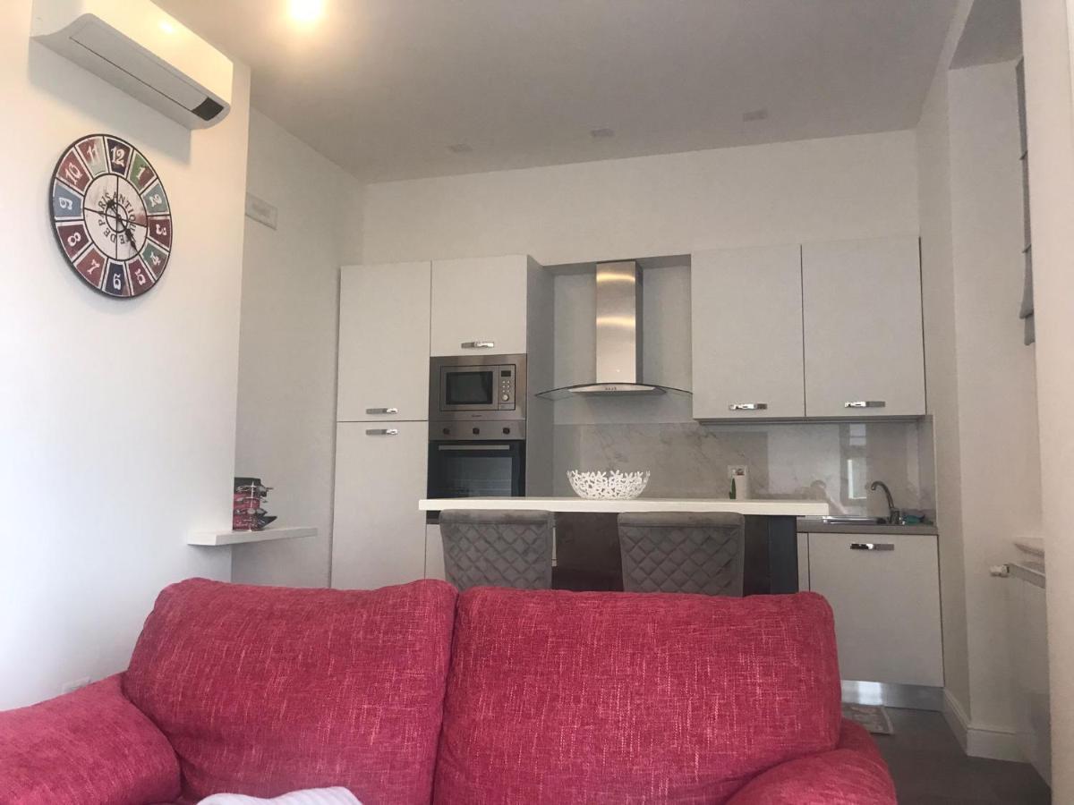 La Maison Du Mira Интра Екстериор снимка